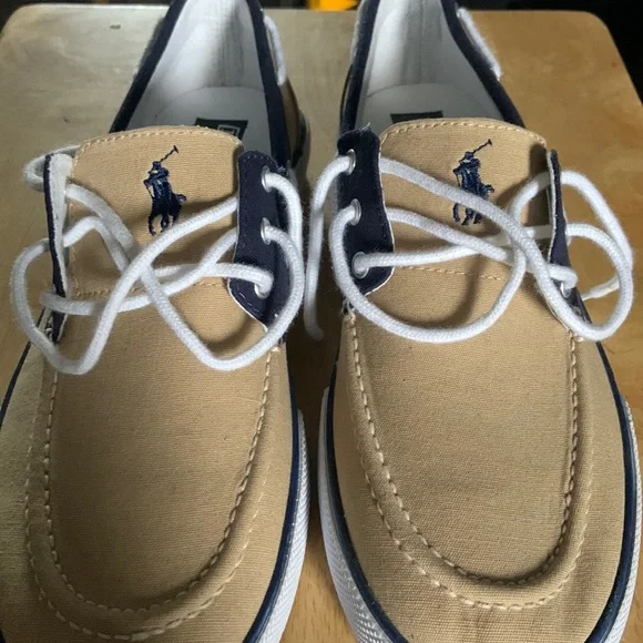 Polo Ralph Lauren Brand new comfortable shoes never worm Amazon.com | POLO RALPH LAUREN Vito Sneaker Black 7.5 M  main image 3